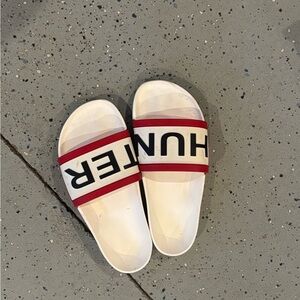 Hunter Red and White Slides